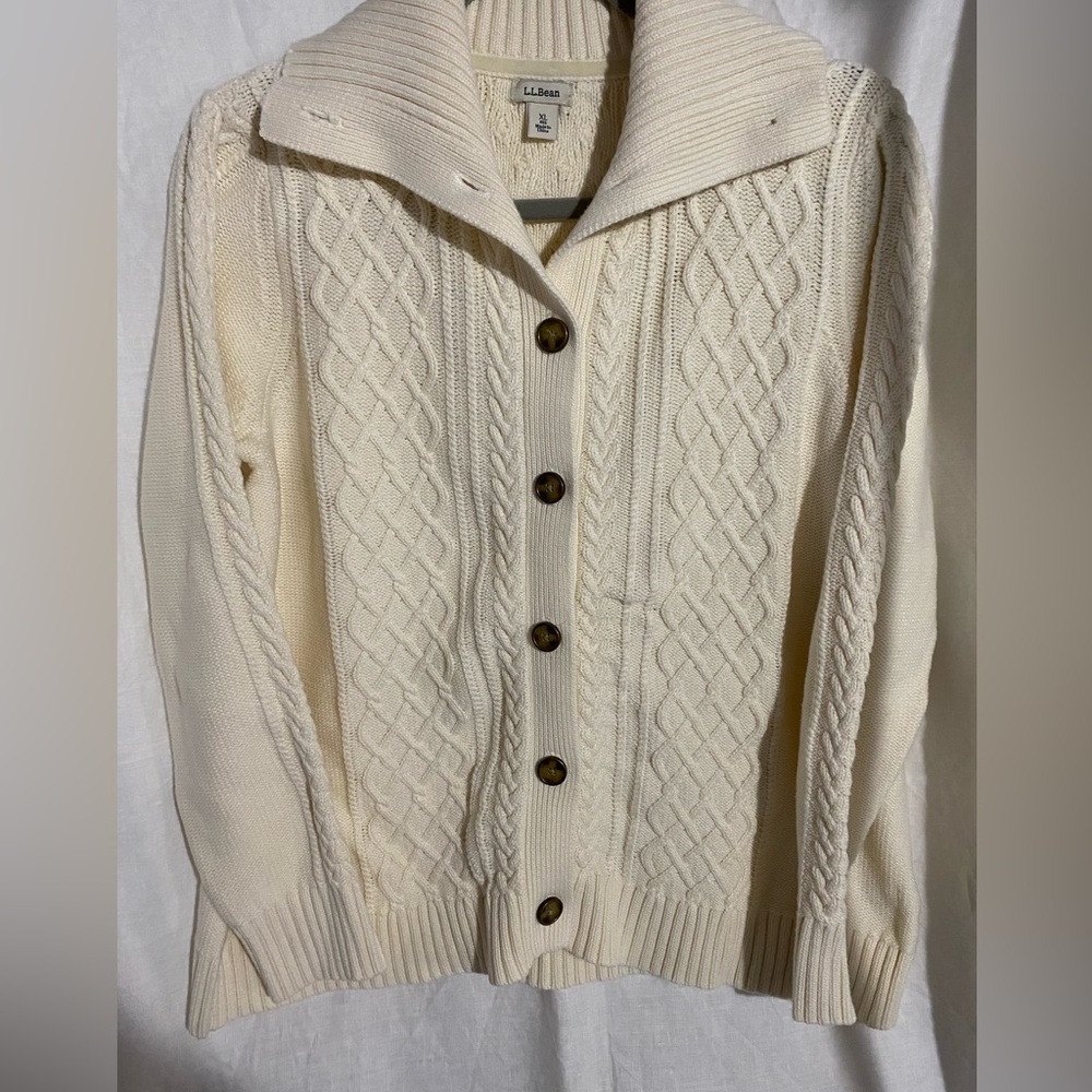 Women’s L.L. Bean sweater